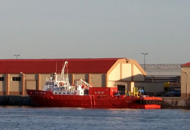 HUDSON CAPT.ELENDU General Cargo IMO 8955108 photo 2