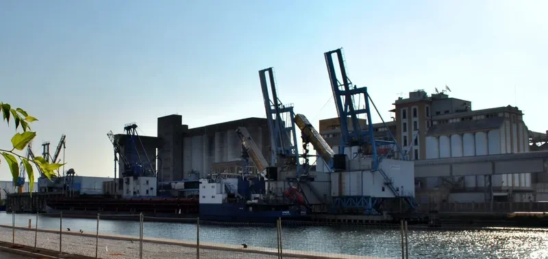 APACHE General Cargo IMO 8955586 photo 5