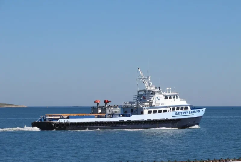GATEWAY ENDEAVOR Offshore Vessel IMO 8973435 photo 2