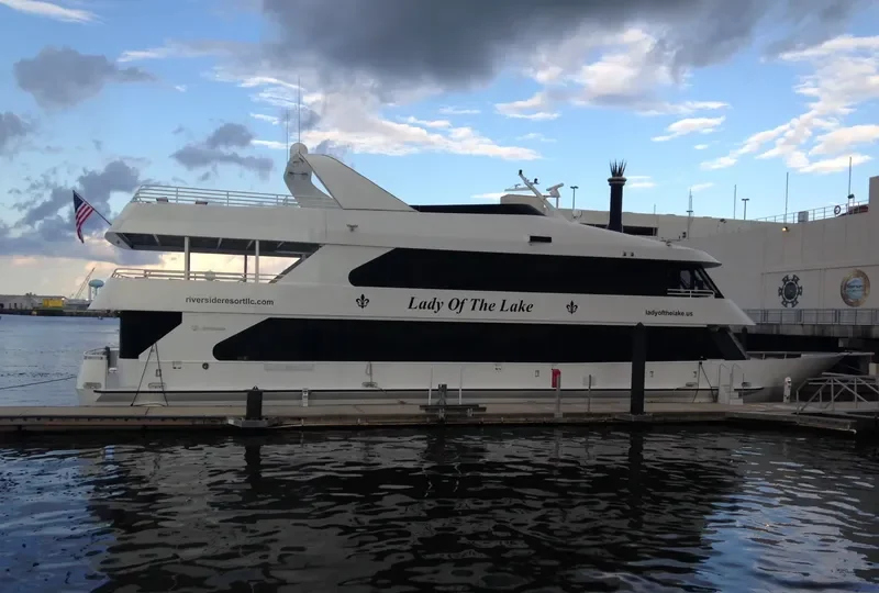 LADY OF THE LAKE Passenger Ship IMO 8976657