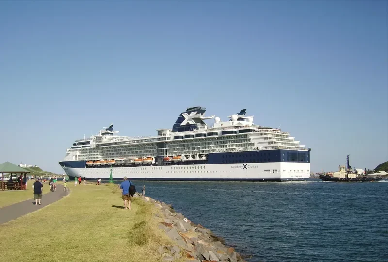 MILLENIUM Passenger Ship IMO 8979025 photo 2