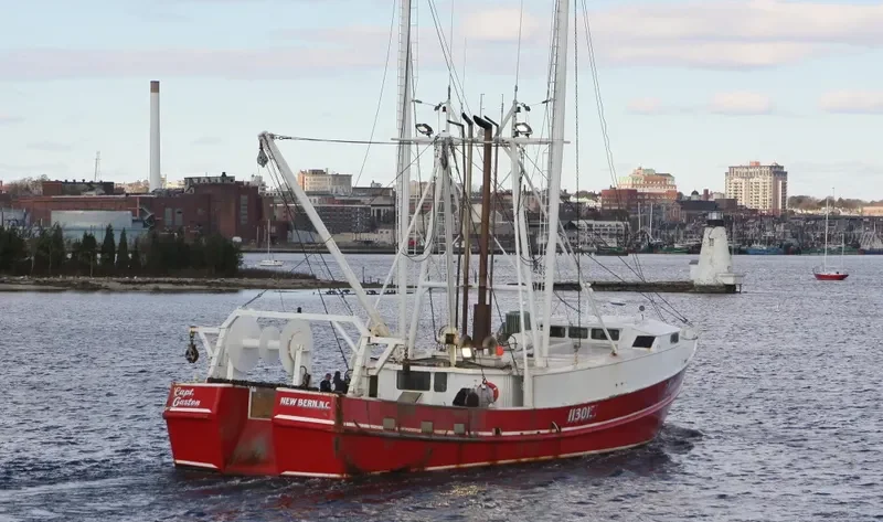 CAPT.GASTON General Cargo IMO 8984290 photo 4