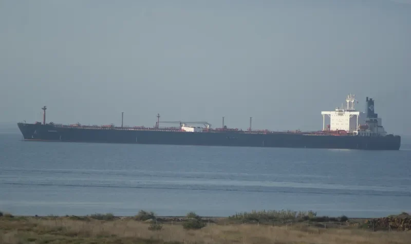 NAVARINO Tanker IMO 9000194 photo 7