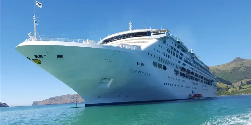 SUN PRINCESS Passenger Ship IMO 9000259 photo 2