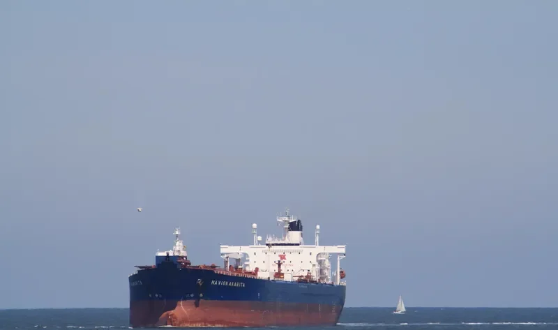AKARITA Tanker IMO 9000948 photo 4
