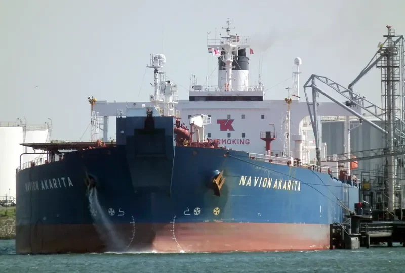 AKARITA Tanker IMO 9000948 photo 6