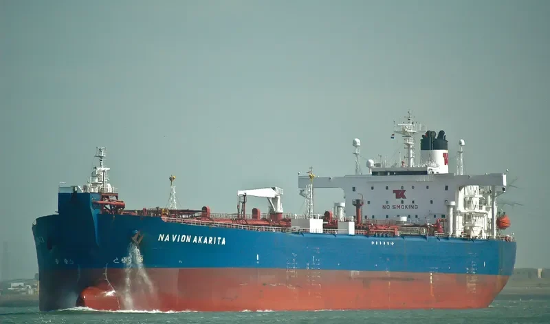 AKARITA Tanker IMO 9000948 photo 10