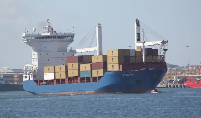 BRILLIANT Container Ship IMO 9002398 photo 4