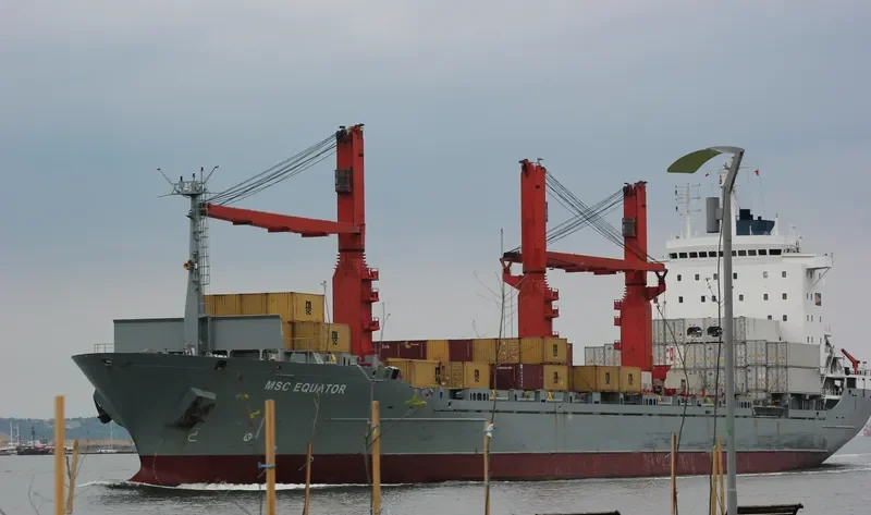 ANDAMAN STAR Container Ship IMO 9004243 photo 4