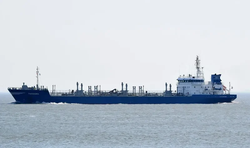 GLOBAL ASPHALT Tanker IMO 9005338 photo 3