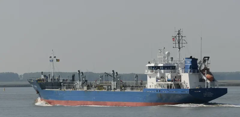 GLOBAL ASPHALT Tanker IMO 9005338 photo 9