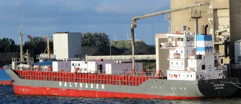 CEMLUNA Container Ship IMO 9007063 photo 8