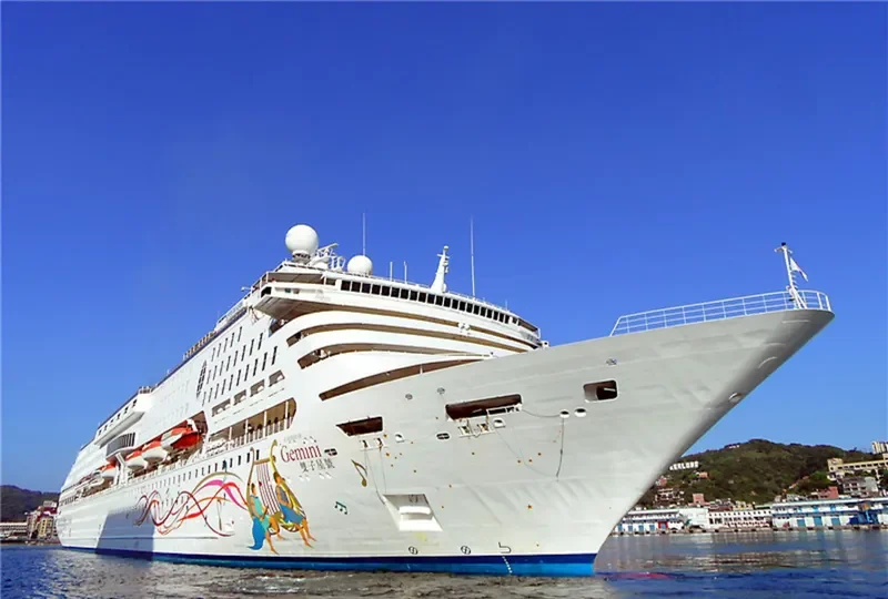 SUPERSTAR GEMINI Passenger Ship IMO 9008419 photo 3