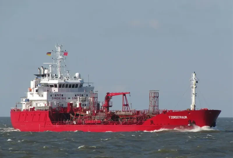 GLORY Tanker IMO 9009528 photo 4
