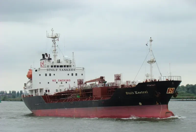 GLORY Tanker IMO 9009528 photo 9