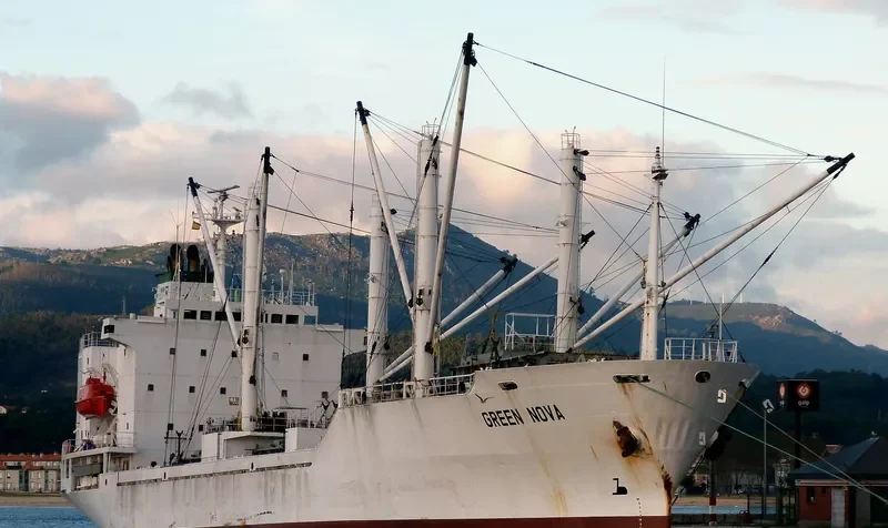 LAKE NOVA General Cargo IMO 9009669 photo 9