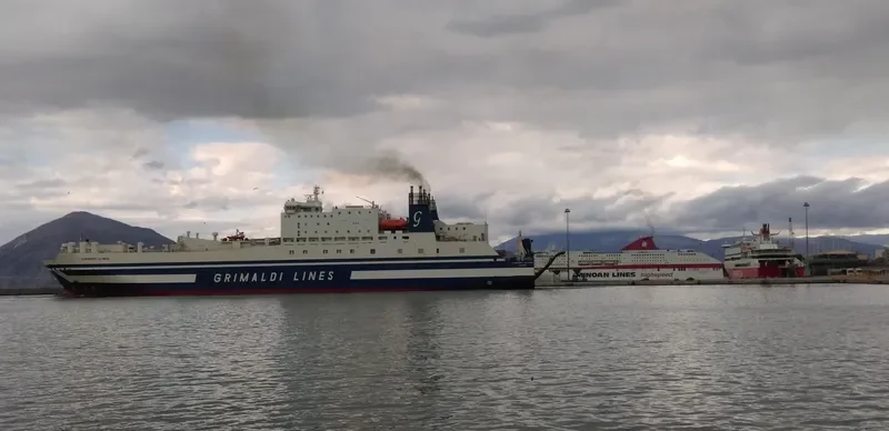 EUROFERRY OLYMPIA Ro-Ro IMO 9010175 photo 6