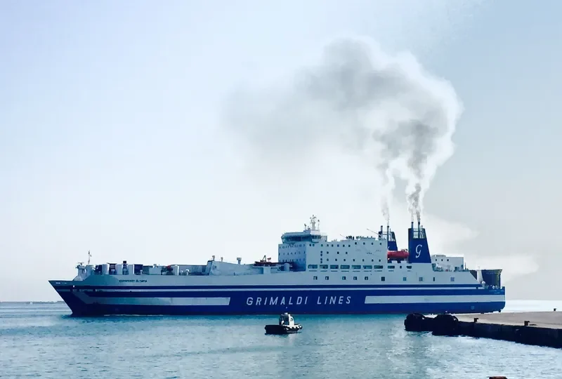 EUROFERRY OLYMPIA Ro-Ro IMO 9010175 photo 9