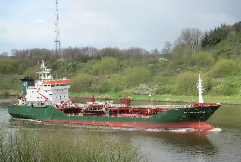 SARAH WONSILD Tanker IMO 9010943 photo 8