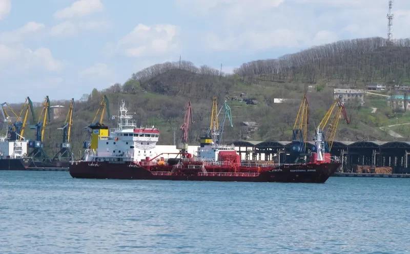 FREE STAR II Tanker IMO 9010967 photo 9