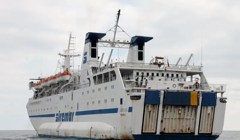 LAURANA Ro-Ro IMO 9011014 photo 10