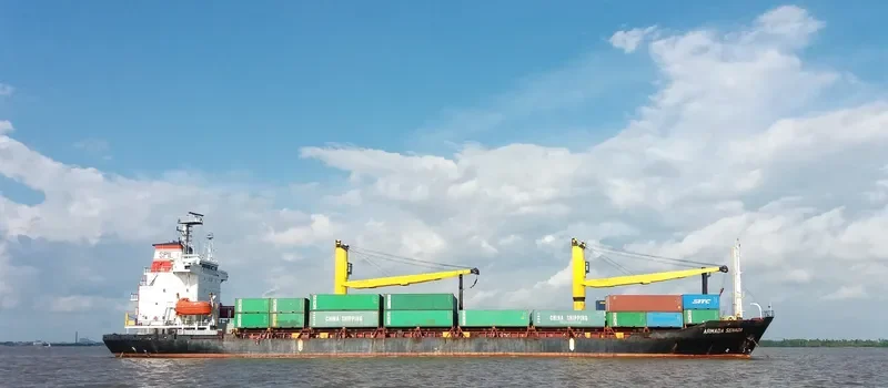 ARMADA SENADA Container Ship IMO 9013139 photo 4