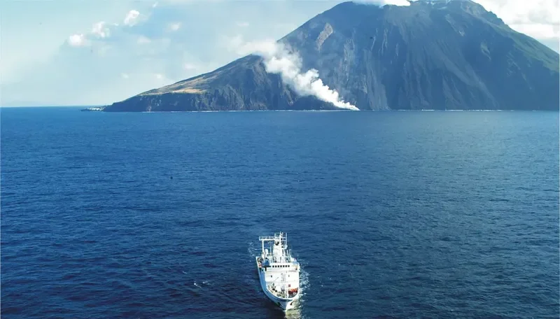 URANIA General Cargo IMO 9013220 photo 9