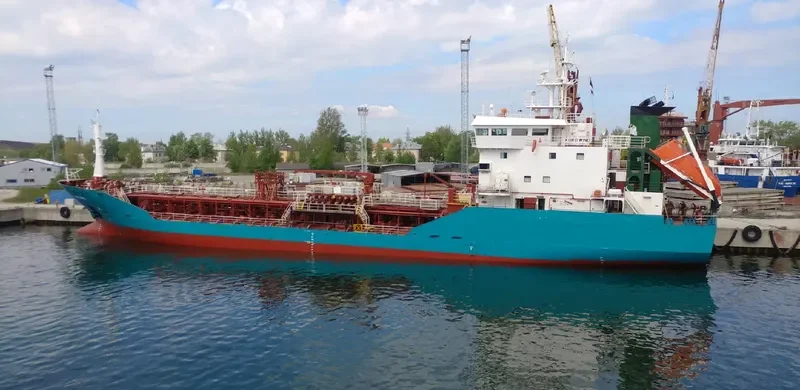 KORD WIND Tanker IMO 9013658 photo 5