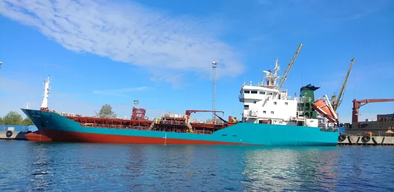 KORD WIND Tanker IMO 9013658 photo 6