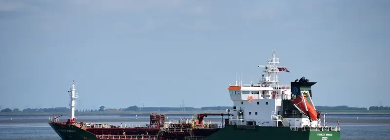 FRANCES WONSILD Tanker IMO 9013660 photo 2