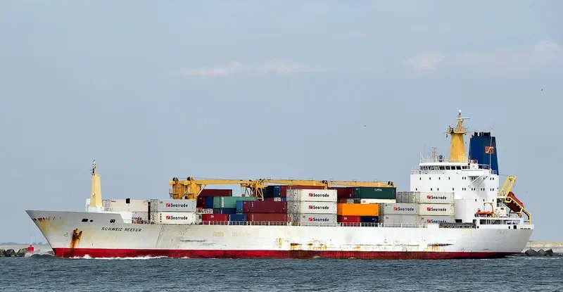SCHWEIZ REEFER General Cargo IMO 9015216 photo 10