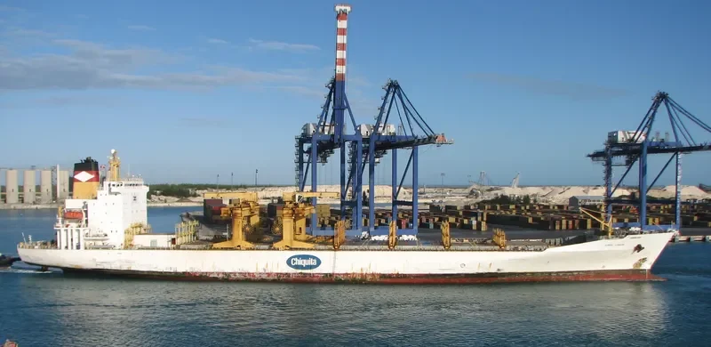EURUS LONDON Container Ship IMO 9015321 photo 9