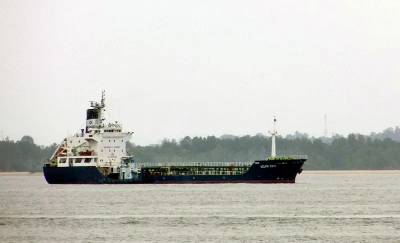ASUMI XXVI Tanker IMO 9015400 photo 6