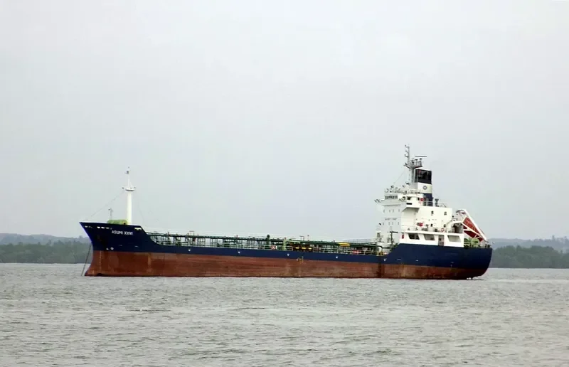 ASUMI XXVI Tanker IMO 9015400 photo 7