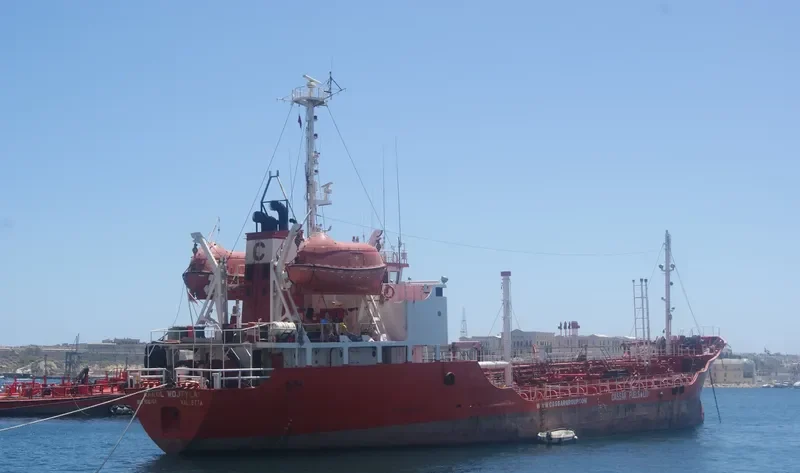 KAROL WOJTYLA Tanker IMO 9016454 photo 4