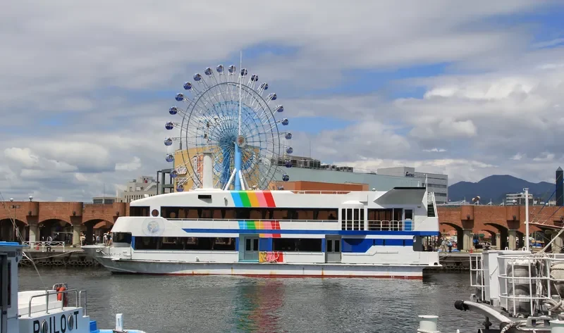 BAY PROMENADE Passenger Ship IMO 9016753