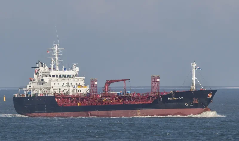 AMMOLIT Tanker IMO 9016870 photo 7