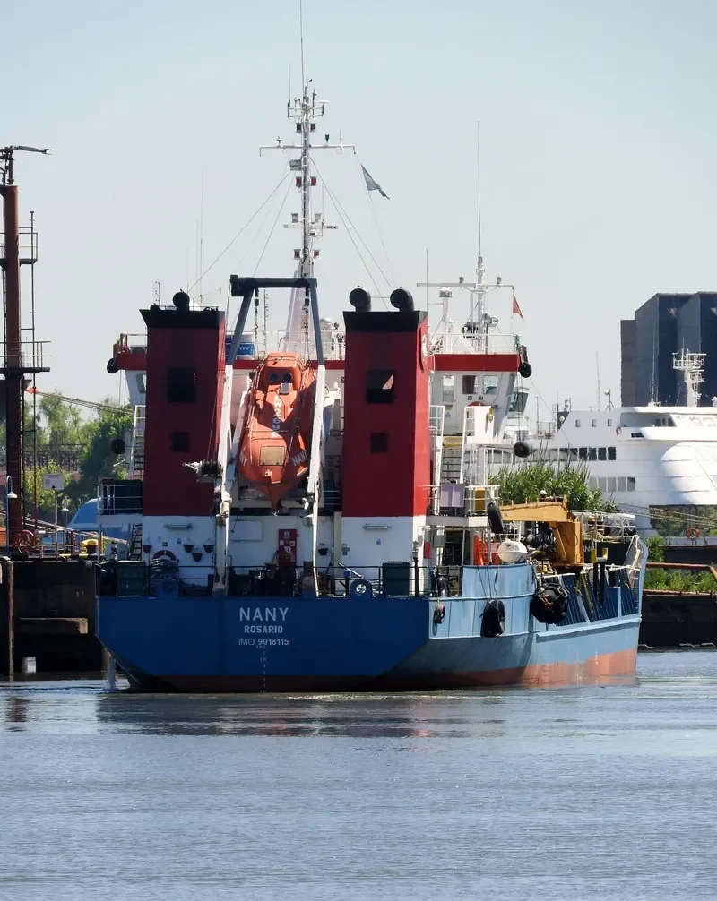 NANY Tanker IMO 9018115 photo 2