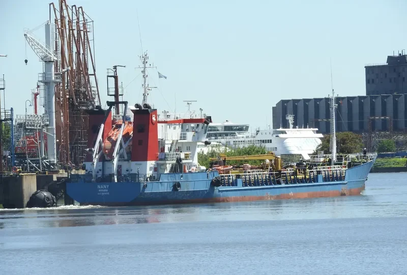 NANY Tanker IMO 9018115 photo 3