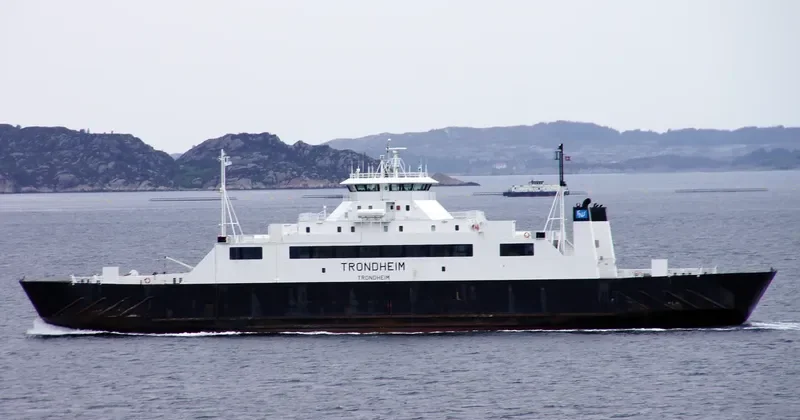 TRONDHEIM Ro-Ro IMO 9018634 photo 2