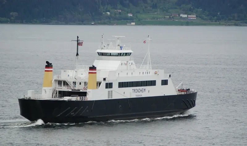 TRONDHEIM Ro-Ro IMO 9018634 photo 9