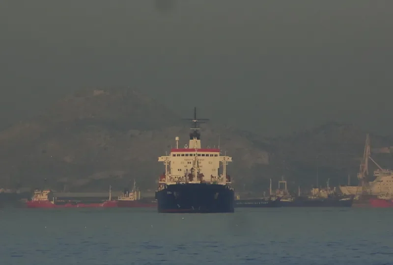 DAWN SHIRDI Tanker IMO 9018684 photo 2