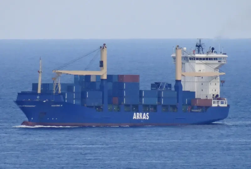 MARTINE A Container Ship IMO 9020340 photo 2