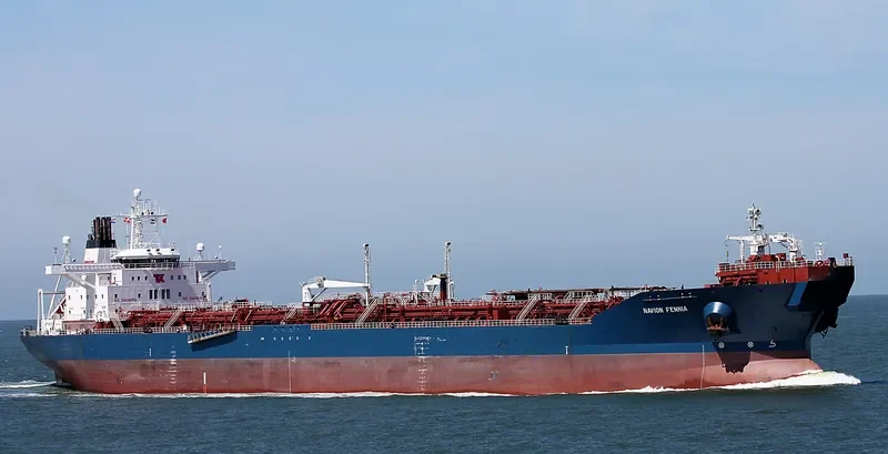 AVION Tanker IMO 9020687 photo 10