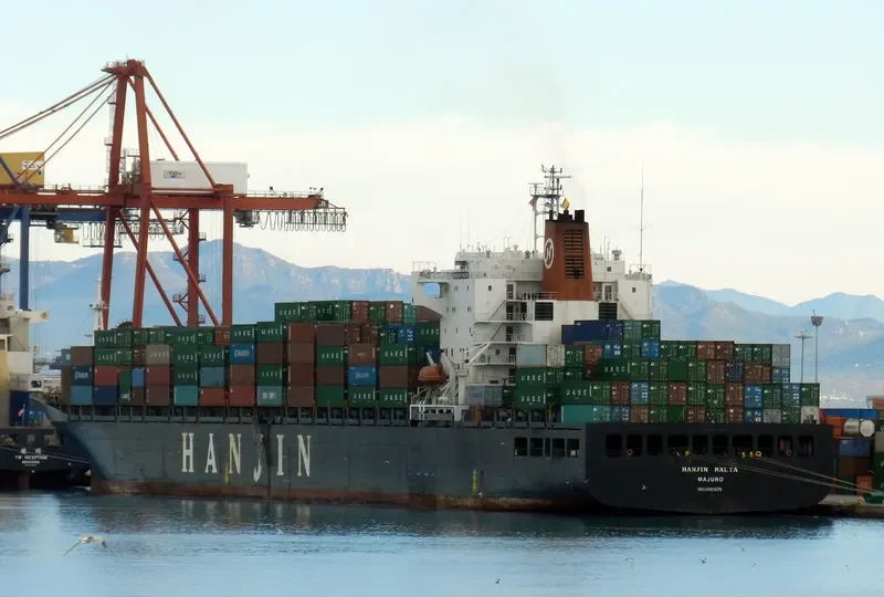 HANJIN MALTA Container Ship IMO 9021679 photo 2