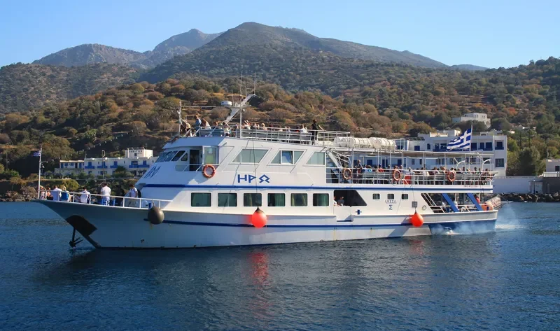 IRO Passenger Ship IMO 9022398 photo 3