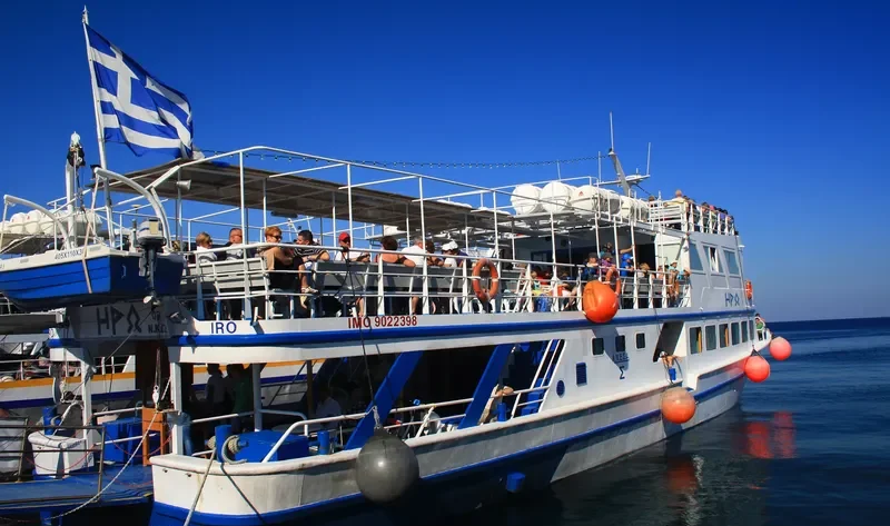 IRO Passenger Ship IMO 9022398 photo 4