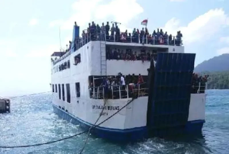 TANJUNG BURANG Passenger Ship IMO 9027398 photo 8