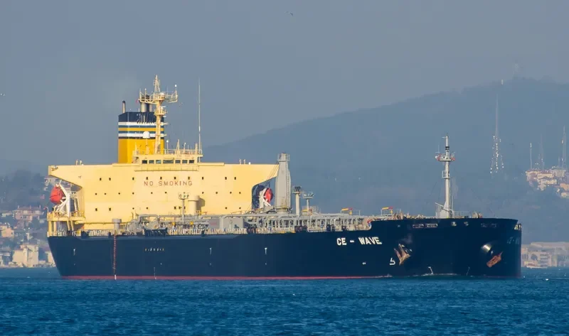 CE WAVE Tanker IMO 9030204 photo 9