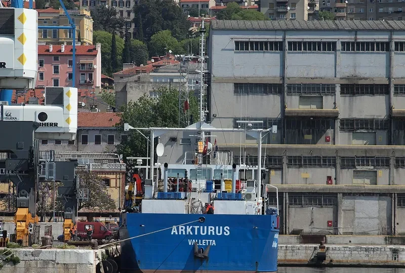 BOZAT General Cargo IMO 9030462 photo 2
